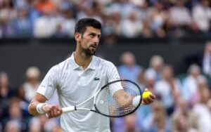 Read more about the article Breaking Records: Can Alcaraz Put an End to Djokovic’s Wimbledon Streak?