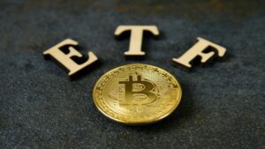 Read more about the article SEC’s Green Light: Six Bitcoin ETF Proposals Under Review