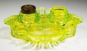 Read more about the article Is Vaseline Glass Valuable & Safe? What You Should Know