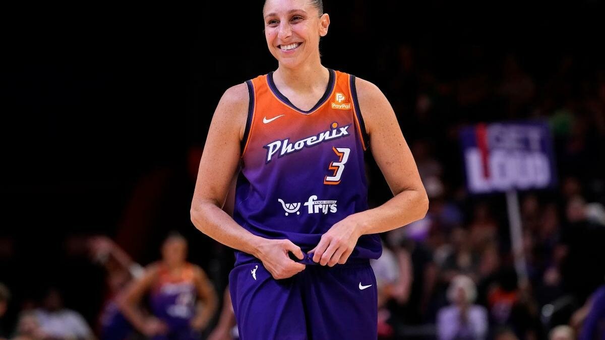 Read more about the article Diana Taurasi Sets Record as First WNBA Star to Score 10,000 Points