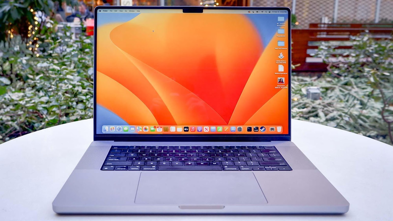 Read more about the article FaceID Comes to MacBook: The Evolution of Apple’s Device Security