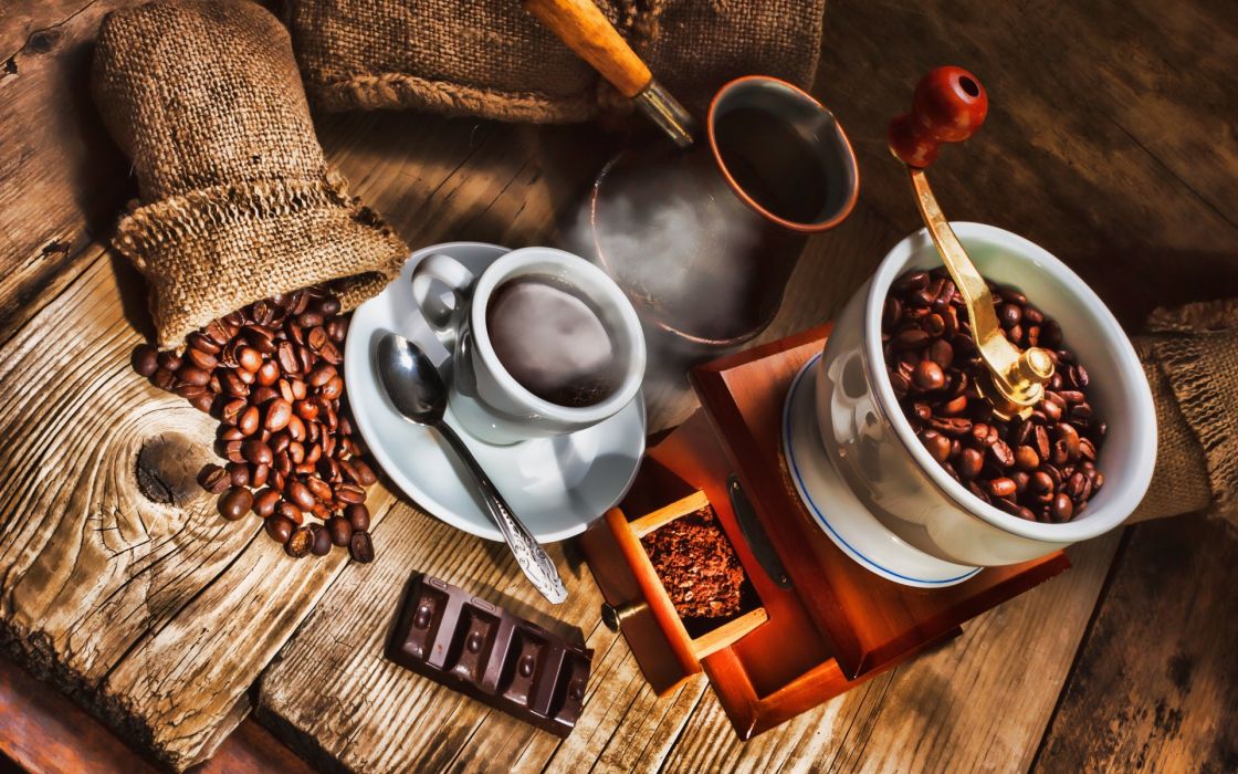 Read more about the article Brewing Perfection: How to Make Coffee Instantly Using Whole Beans